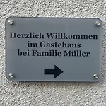 Gaestehaus Krone Holzkirchen (Wurzburg)