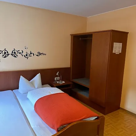 Gaestehaus Krone *